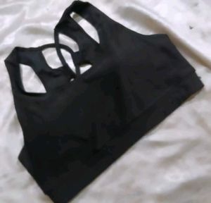 Stylish Black Sports Bra