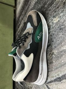 AIR Mens Casual Shoes 7 Size