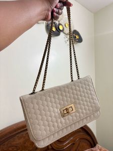 Quilted Chain Shoulder Bag