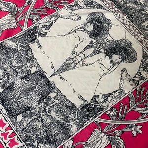 Unique Graphic Print Tunic Top