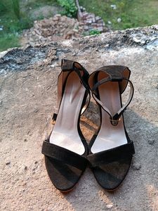 Black Casual Heels For Women's And Girls