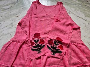 Pink Floral Embroidered kurta