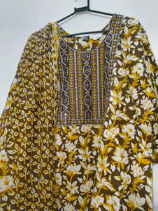 Floral Print Kurti Set