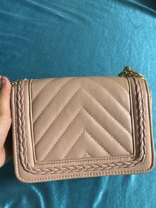 Chic Quilted Chain Sling Bag