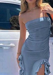 PRICEDROP‼️limited time Bodycon Midi ruffled sid