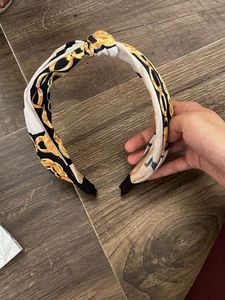 Chain Print Bow Hairband