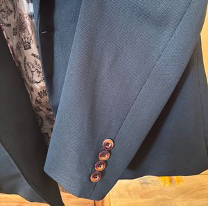 Men’s Black Slim Fit Blazer with Patterned Lining