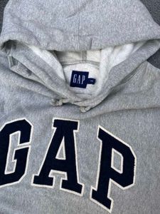 gap hoodie 🏀