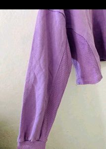 Lilac Cropped Sweatshirt