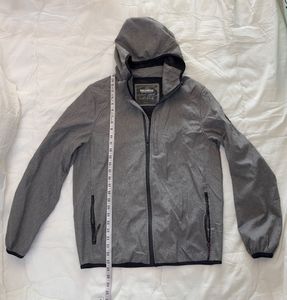 pull&amp;bear Men's Grey Hooded Softshell Jacket