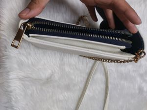 Chic Crossbody Phone Bag