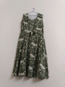 Green & White Sleeveless Dress