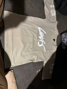 Levi's Tan Graphic T-Shirt