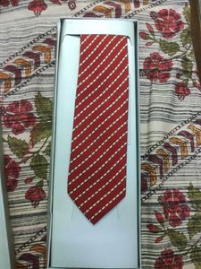 Park Avenue Tie