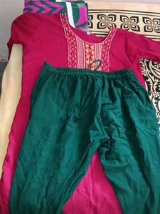 Women's Kurta and Pants Set
