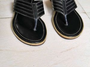 Woods Women Black Leather Flat Slip On