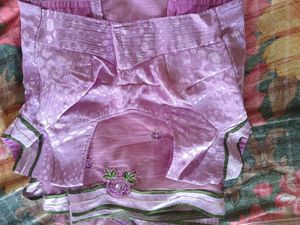 beautiful geograte and netted mix saree