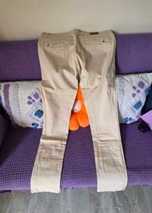 Classic Beige Chinos - Versatile Style