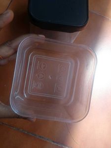 Set of 2 Square Food Containers