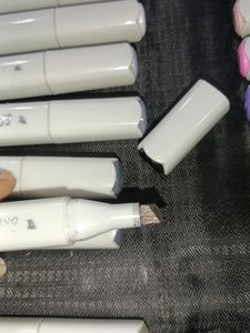 New Condition Brushto Twin Tip Marker