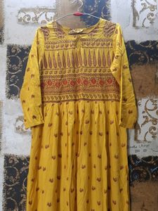 Global desi floor length maxi dress only wear once( see the l0ook after wearing in images) order and get freebie now