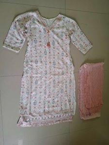 Beautiful Floral Print Kurta with dupatta