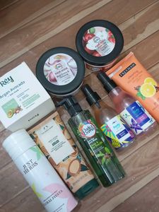 skincare kit + freebies