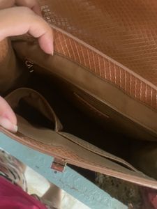 Elegant Brown Leather Handbag