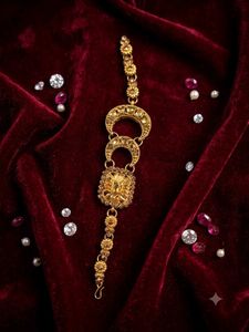 Exquisite Gold Plated Lion Head Bracelet