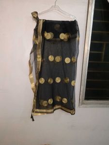 Elegant Black & Gold Net Dupatta