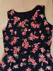 Chic Floral Print Sleeveless Maxi Dress