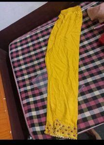 Elegant Yellow Kurta with Embellishments xxl