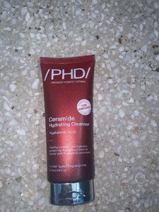 PHD sealed packed Hydrating Cleanser