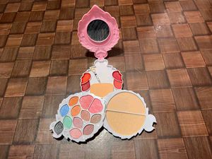 Makeup kit Palette