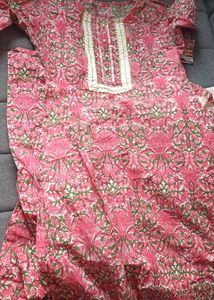 3 pics Pink Floral Print Kurta set