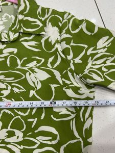 Green Floral Top  &amp; Bottom Set New 🆕