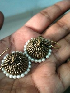 Elegant Pearl Jhumka Earrings