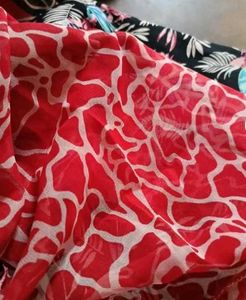 Red &amp; White Print Scarf