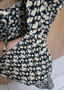 Chic Floral Print Mini Dress