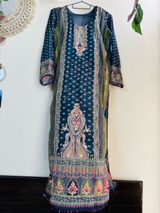 Royal delicate Embroidered Suit set with pallazo