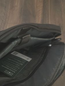 G20 Summit Laptop Bag with the batch. N