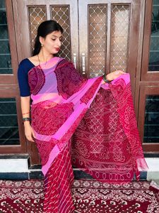Vibrant Pink & Red Bandhani Saree