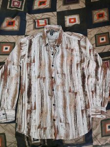 Abstract Stripe Button-Up Shirt