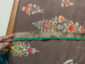 Elegant Floral Print Saree lace
