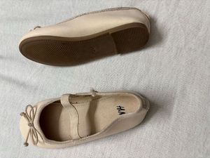 🆕H&amp;M Ballet Pumps for Babies (2.5-4.5 years)