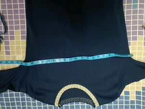 Short Top For Women In Xl Size Full Sleeves