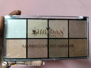 Shimmer Highlighter 🌺