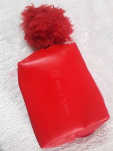 Myglamm Pom Pouch Red