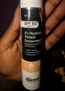 The Derma Co. Hyaluronic Tinted Sunscreen