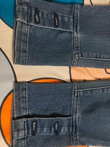 Trendy Ripped Straight Leg Jeans